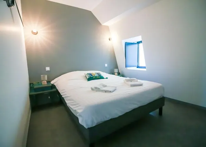 Le Remarquable , Avec Climatisation